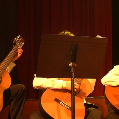 GuitarGroup2